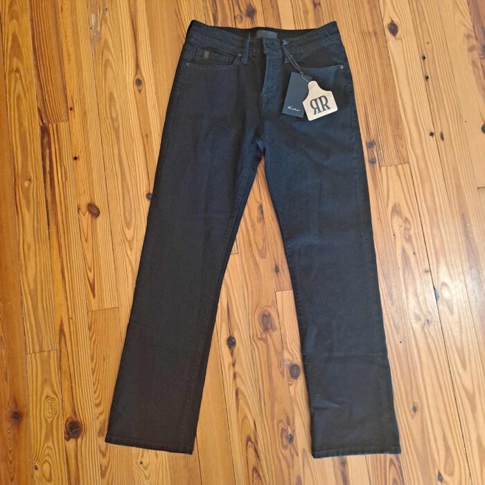 John-Men’s Classic Black Straight Leg Jeans