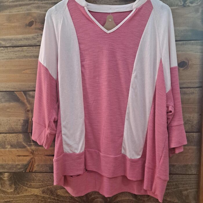 Color Block V-Neck 3/4 Sleeve Textured Top
