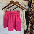 Elastic Waist Activewear Cargo Shorts With Pockets