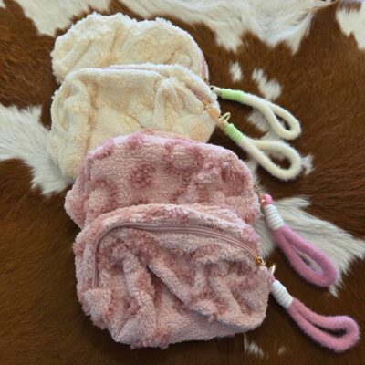 Fleece Heart Sweet Zipper Cosmetic Bag