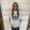 100% Cotton Game Day Vintage Retro Lips Graphic Tee