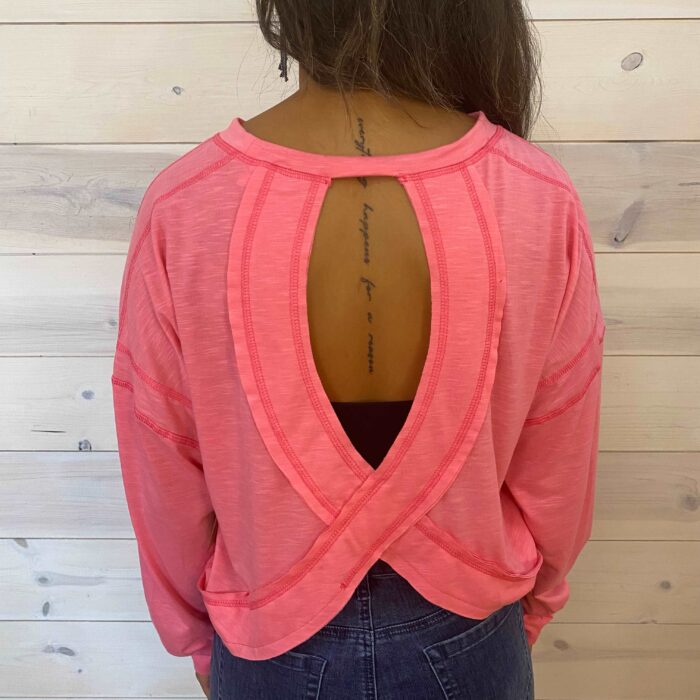 Cut-Out Backless Long Sleeve Sports Tee