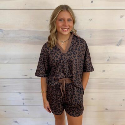 V Neck Collar Patchwork Leopard Printed Short Set